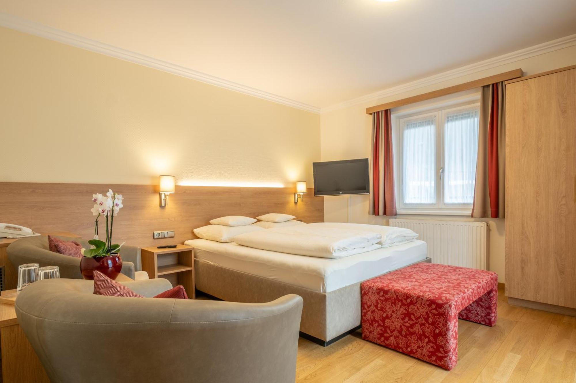 Hotel-Pension Falkensteiner Sankt Gilgen Bagian luar foto