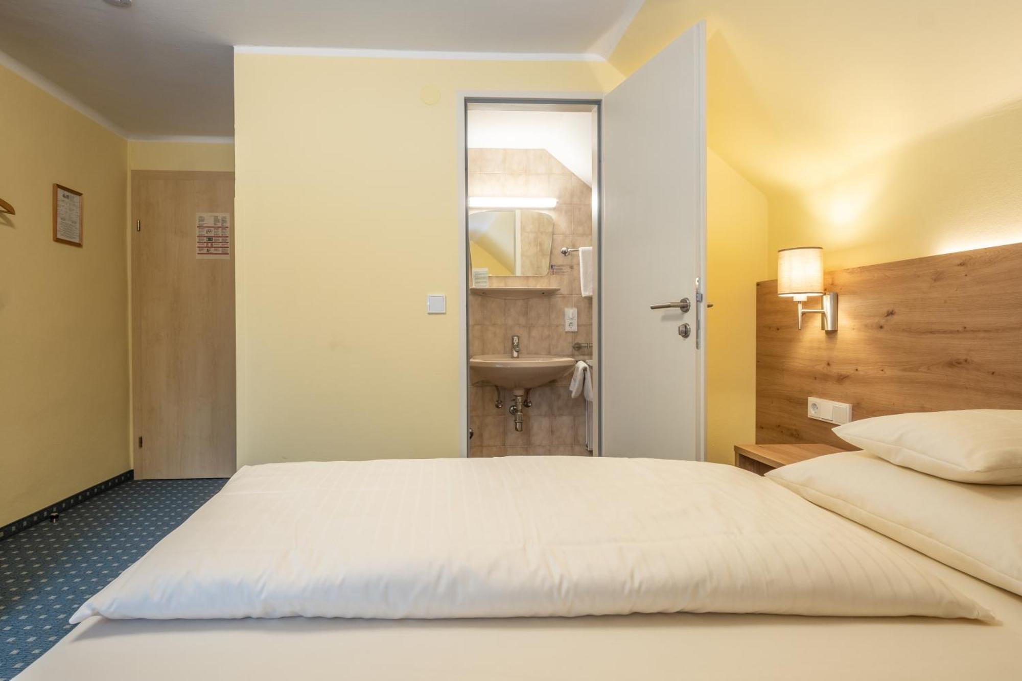 Hotel-Pension Falkensteiner Sankt Gilgen Bagian luar foto
